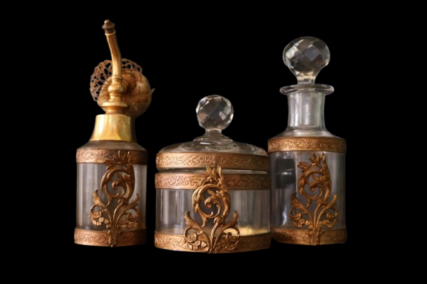 Antique French Crystal & Gilt Brass Vanity Set — Belle Époque Three-Piece Acanthus Scrollwork Made in France